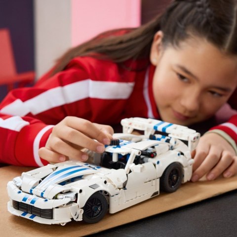 Klocki Technic 42234 Samochód sportowy Dodge Viper GTS-R
