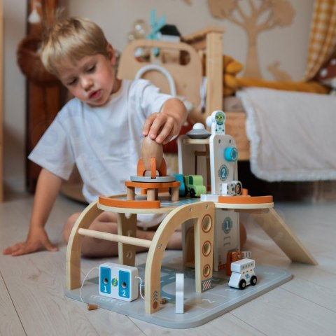 TOOKY TOY Parking Drewniany Kosmiczna Stacja